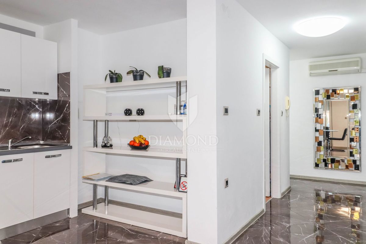 Rovinj, lep apartma z balkonom