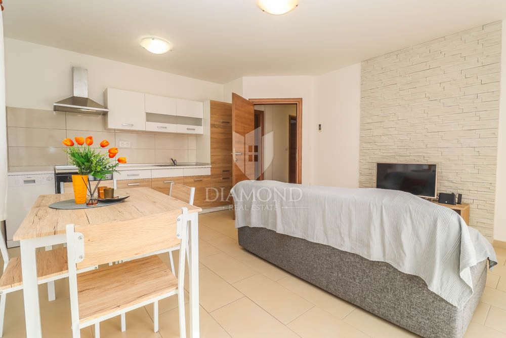 Apartmaj Veli vrh, Pula, 61,10m2