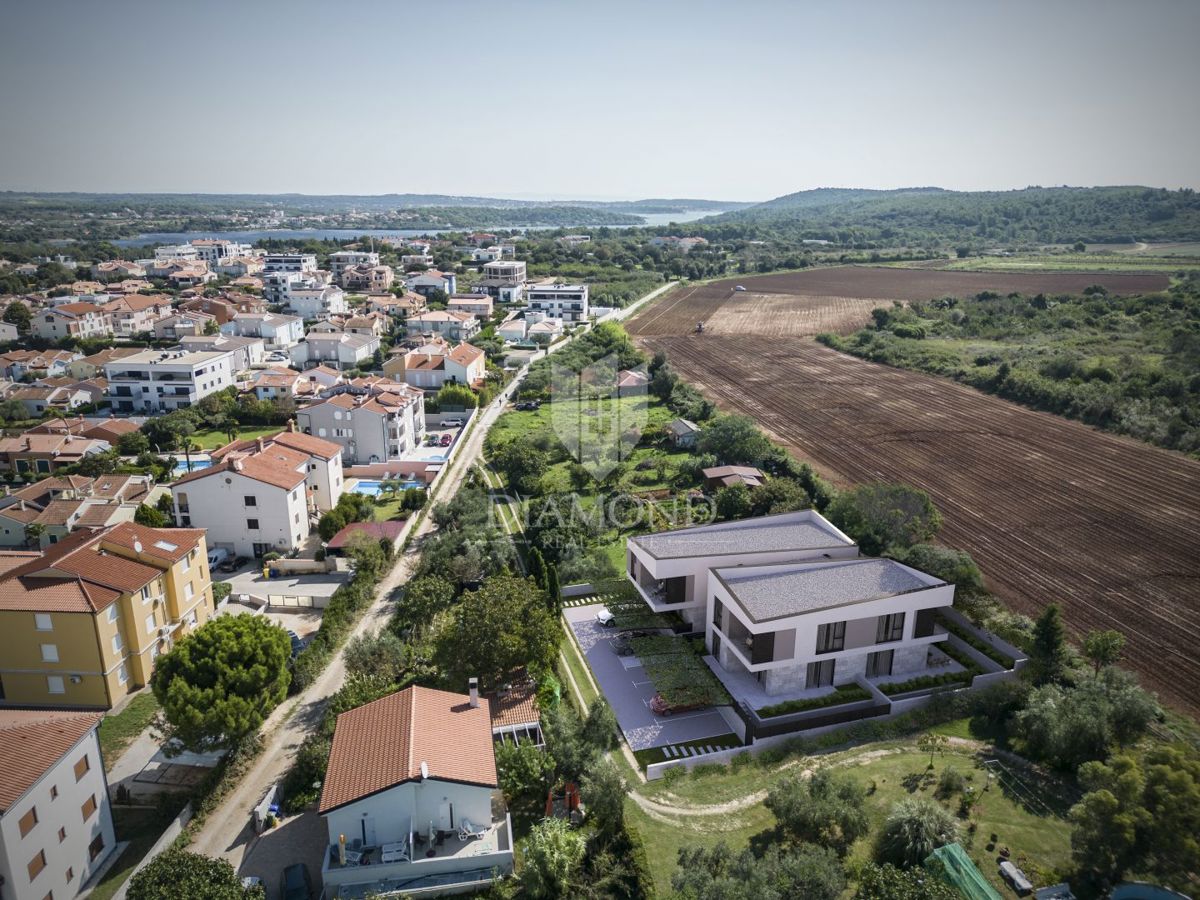 Lepo stanovanje, 300 metrov od morja – okolica Medulina