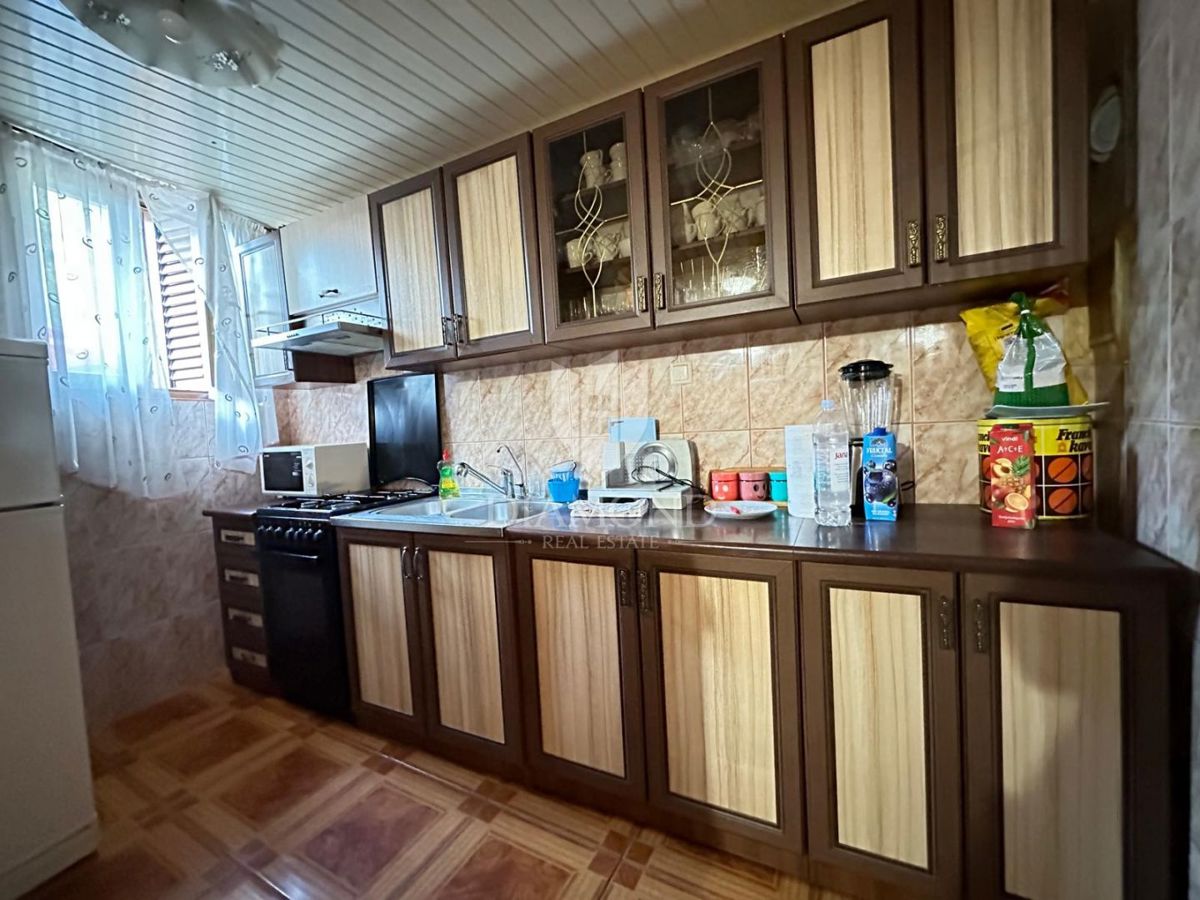 Apartmaj Monvidal, Pula, 130m2
