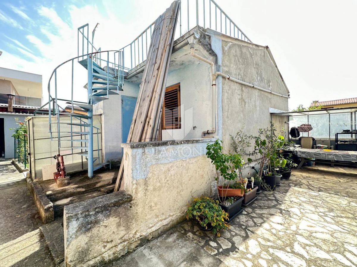 Apartmaj Monvidal, Pula, 130m2