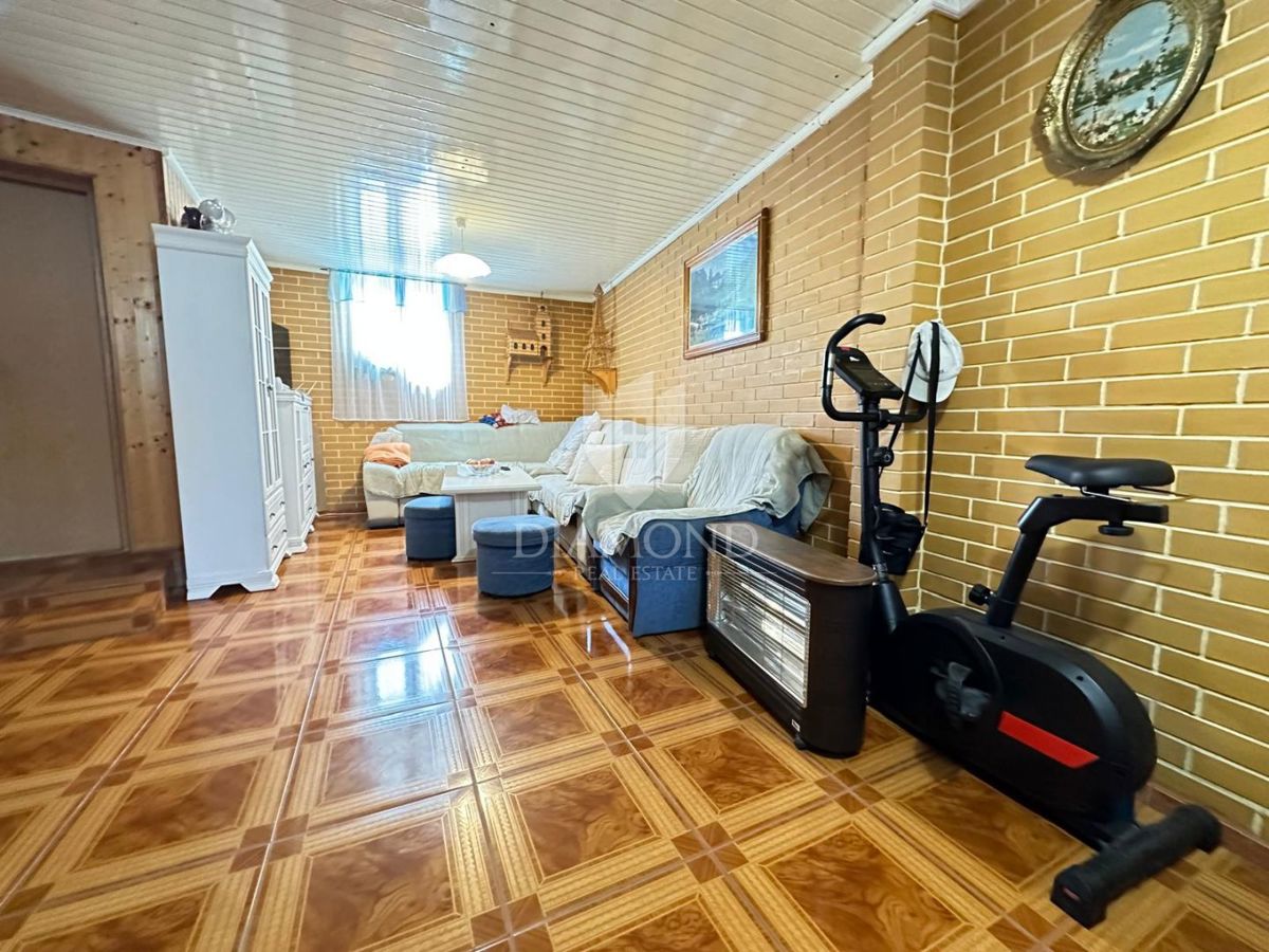 Apartmaj Monvidal, Pula, 130m2