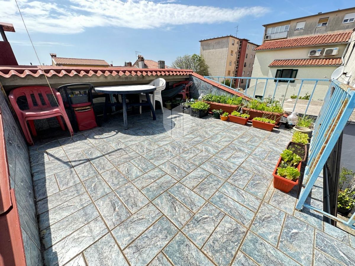 Apartmaj Monvidal, Pula, 130m2
