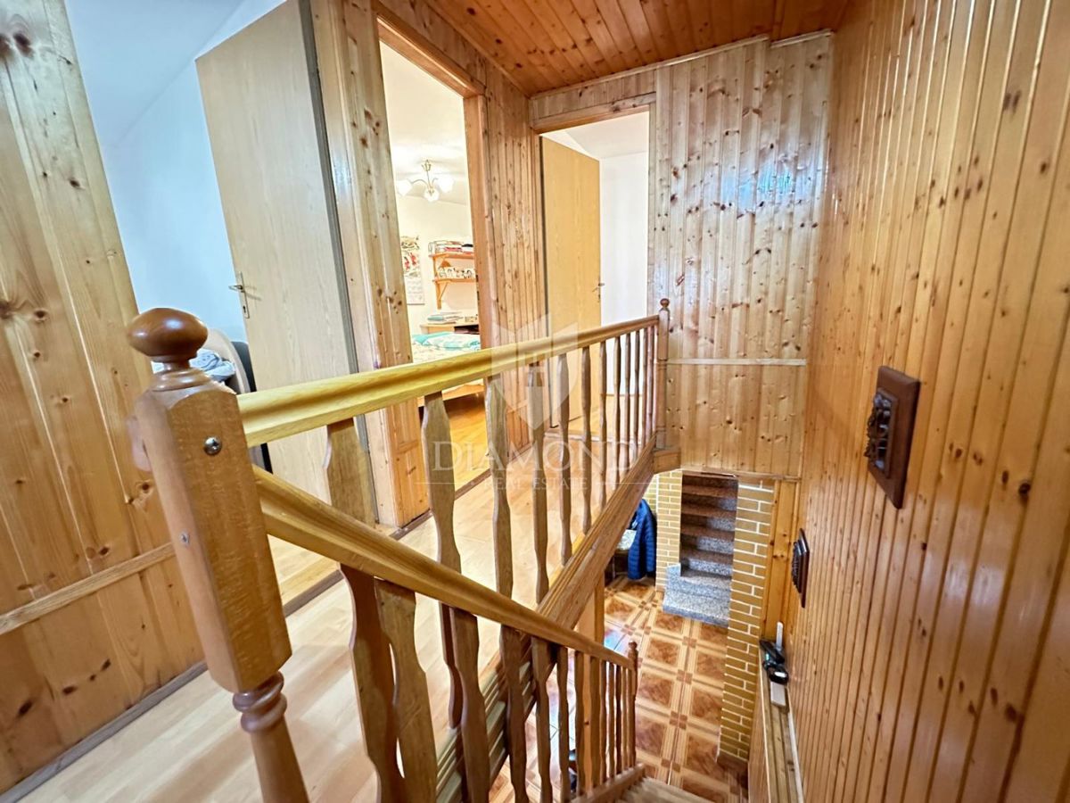 Apartmaj Monvidal, Pula, 130m2