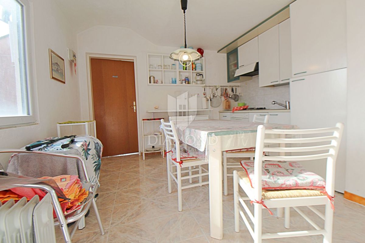 Labin, družinska hiša s 5 apartmaji