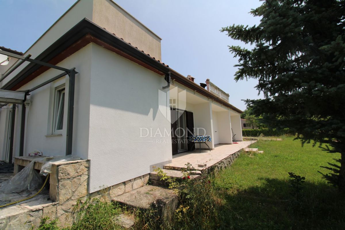 Labin, družinska hiša s 5 apartmaji