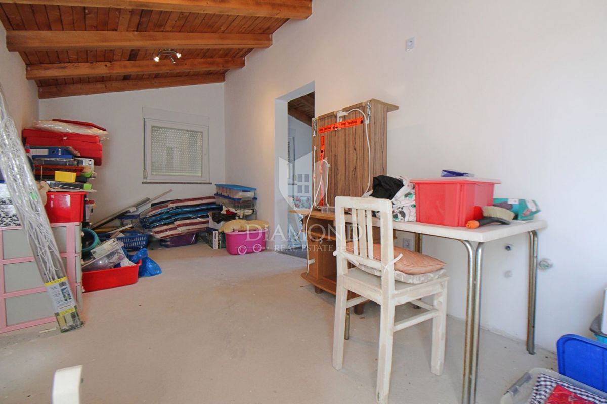 Labin, družinska hiša s 5 apartmaji
