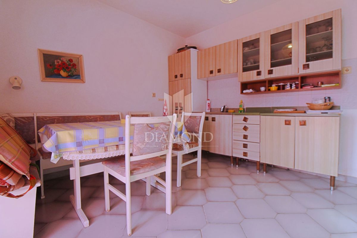Labin, družinska hiša s 5 apartmaji