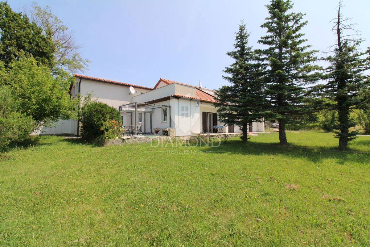 Labin, družinska hiša s 5 apartmaji