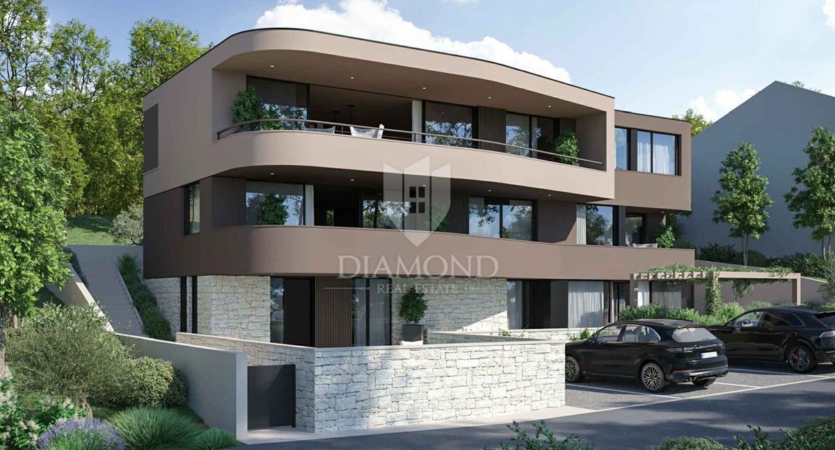 GRADBENIŠKO ZEMLJIŠČE S PROJEKTOM IN DOVOLJENJEM, RABAC