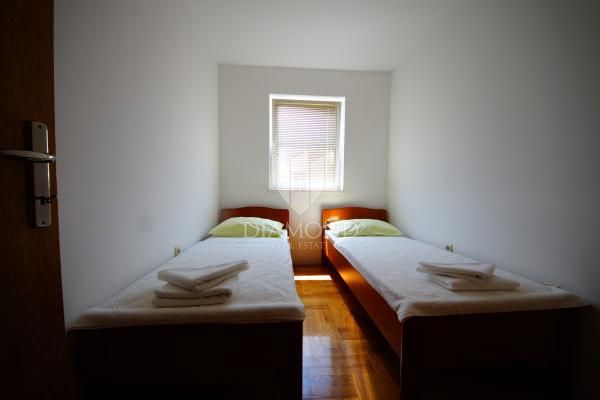 Apartmaj Malinska, Malinska-Dubašnica, 59,14m2