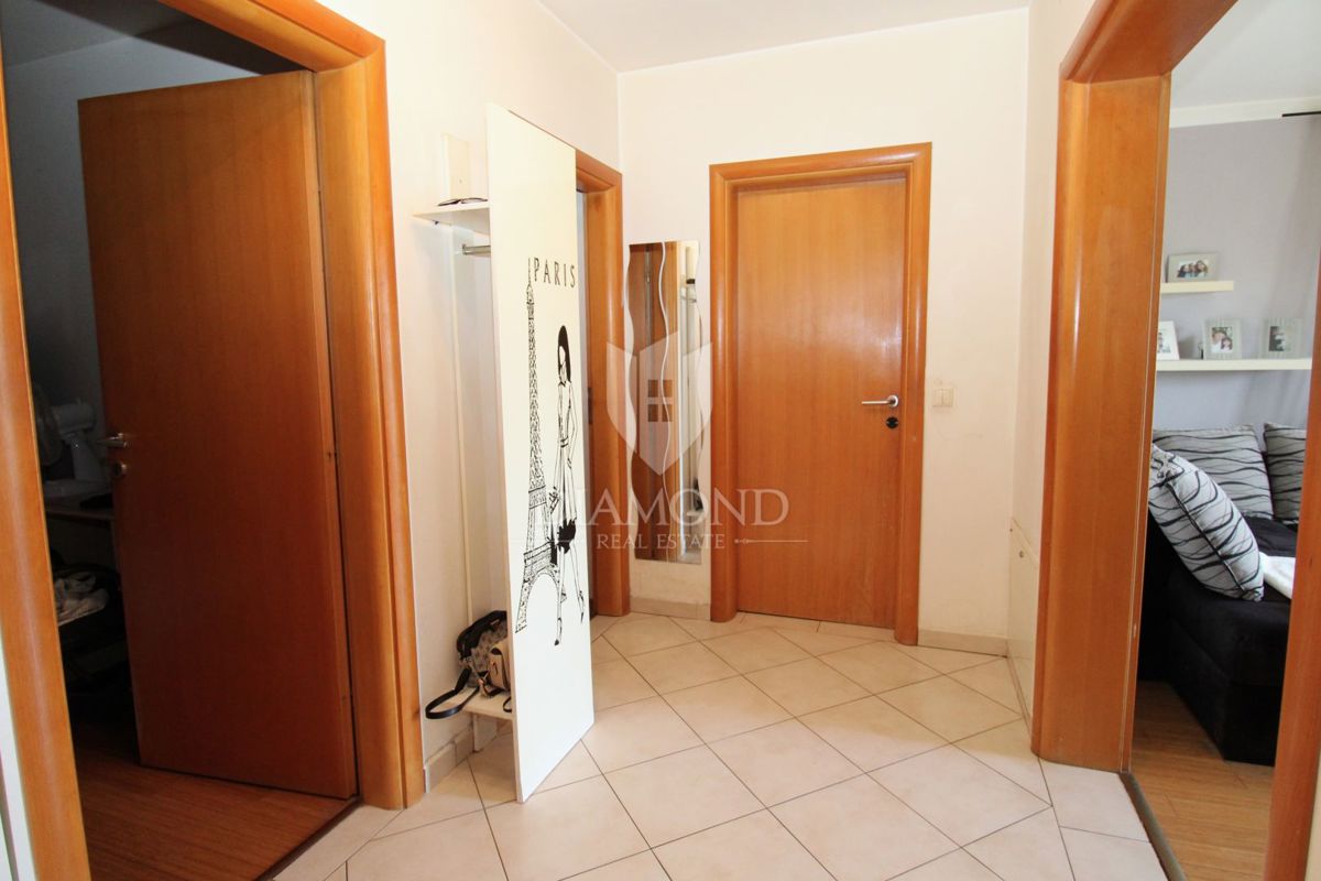 Apartmaj Marinići, Viškovo, 68m2