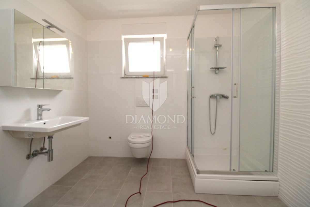 Apartmaj Malinska, Malinska-Dubašnica, 60m2