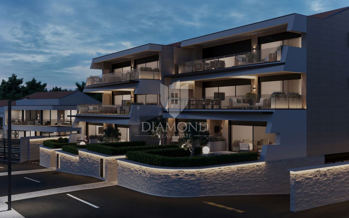 Novigrad, okolica! Apartma v letovišču 100 m od morja!