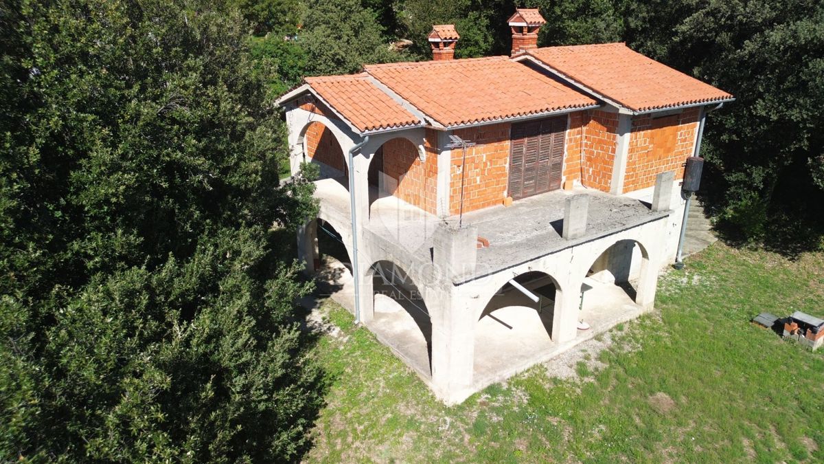 Rabac, Labin, okolica, hiša s pogledom na morje