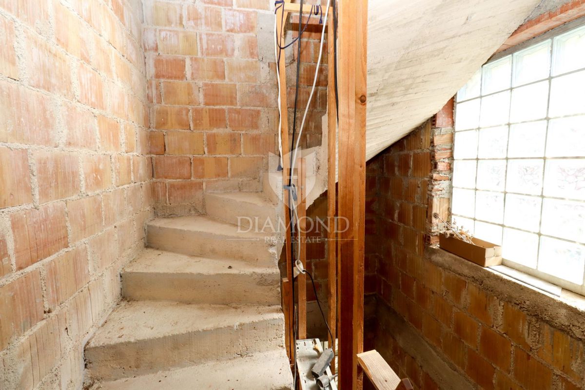 Hiša Nova Veruda, Pula, 290m2