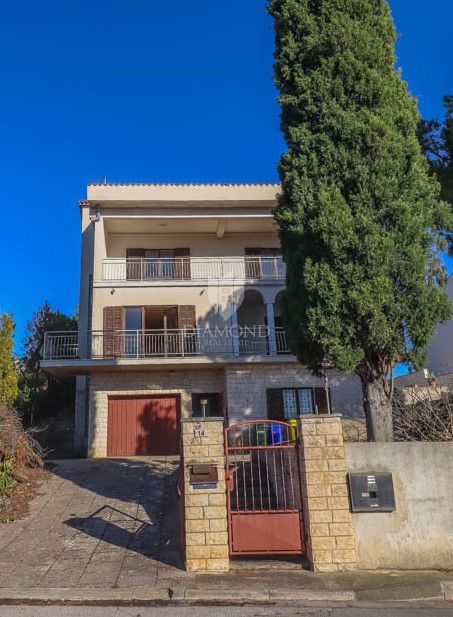 Hiša Pješčana Uvala, Medulin, 360m2