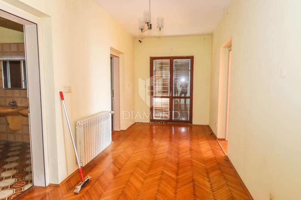 Hiša Pješčana Uvala, Medulin, 360m2