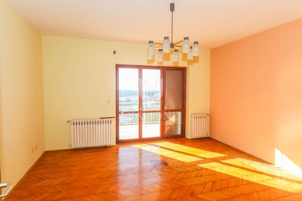 Hiša Pješčana Uvala, Medulin, 360m2