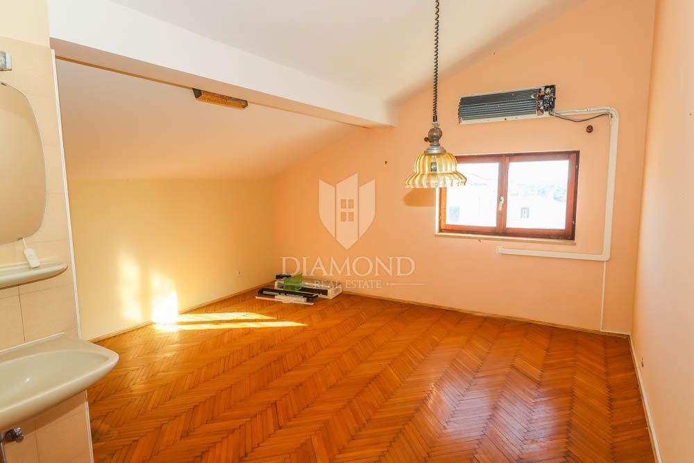 Hiša Pješčana Uvala, Medulin, 360m2