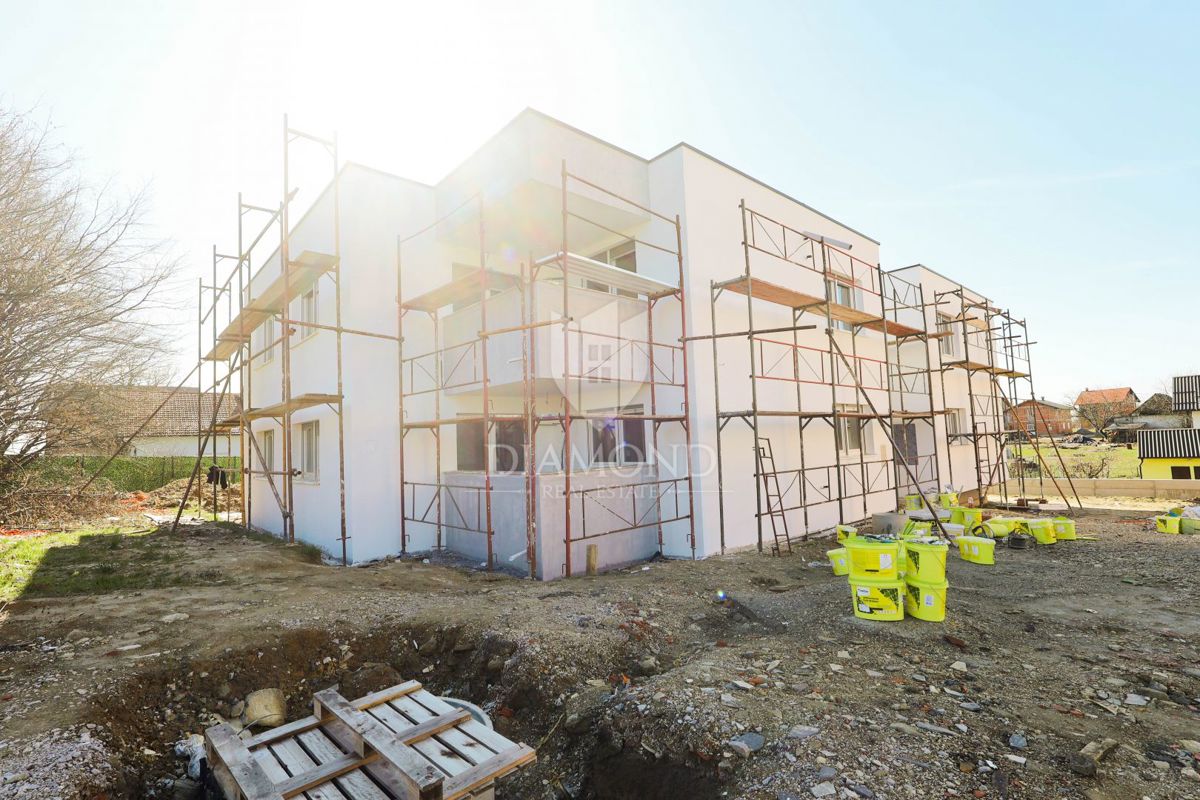 Apartmaj Prozorje, Dugo Selo - Okolica, 75m2