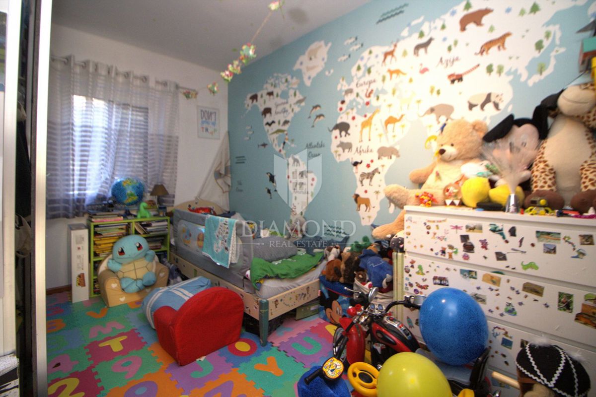 RIJEKA, KOSTRENA - Stanovanje s čudovitim pogledom na morje, 2 spalnici + dnevna soba