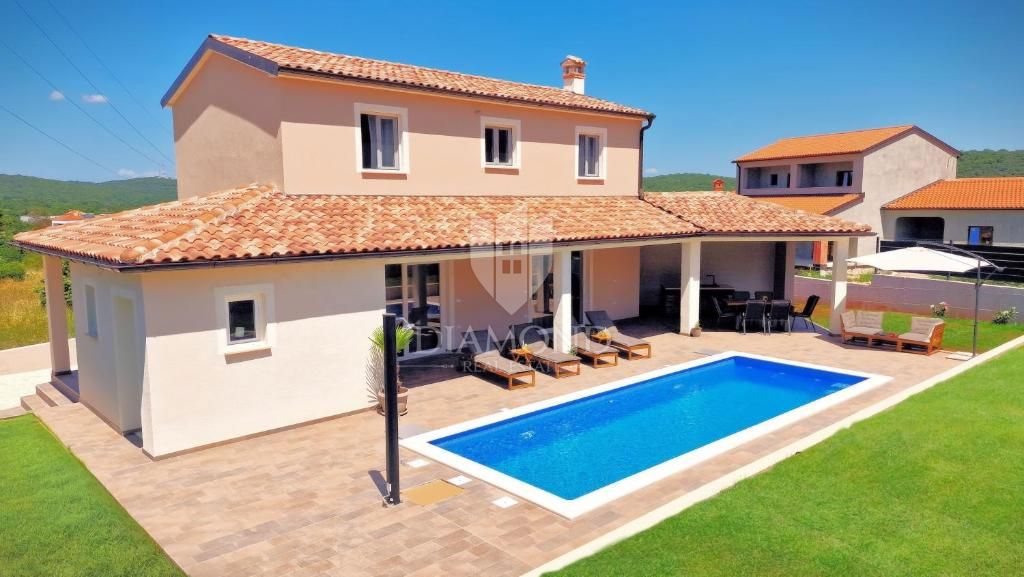 Čudovita počitniška hiša v bližini Rovinja!