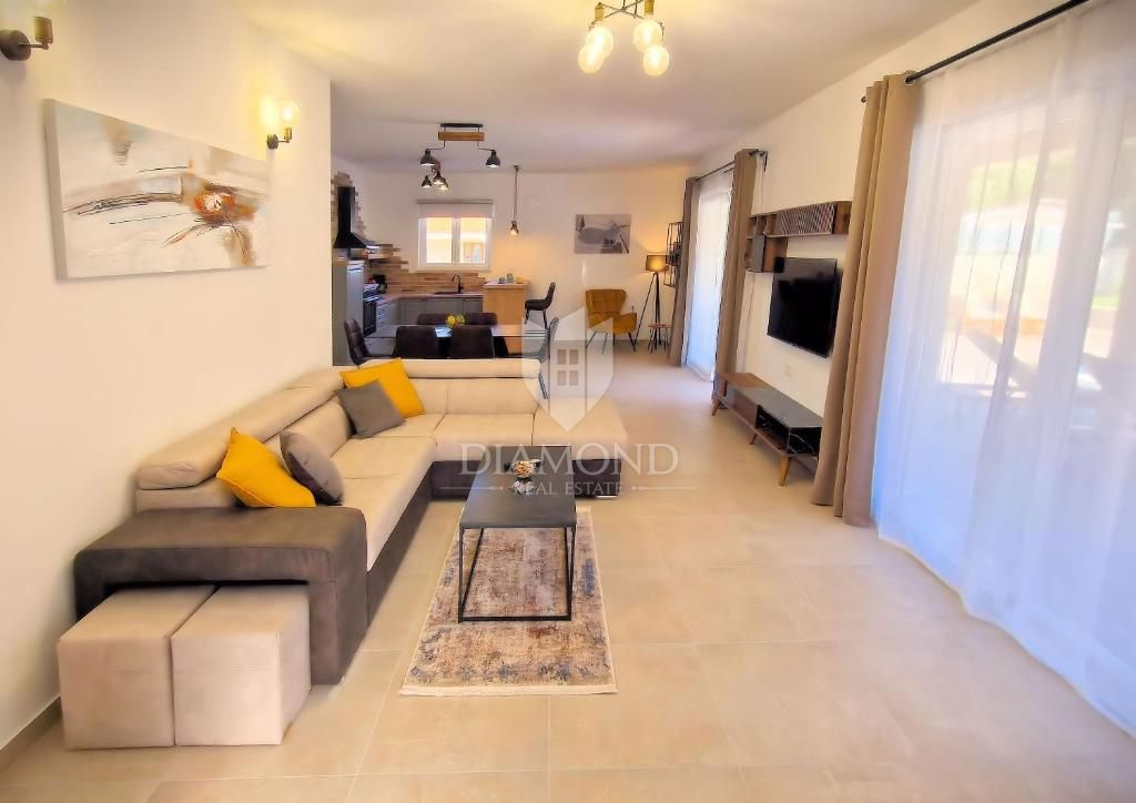 Čudovita počitniška hiša v bližini Rovinja!