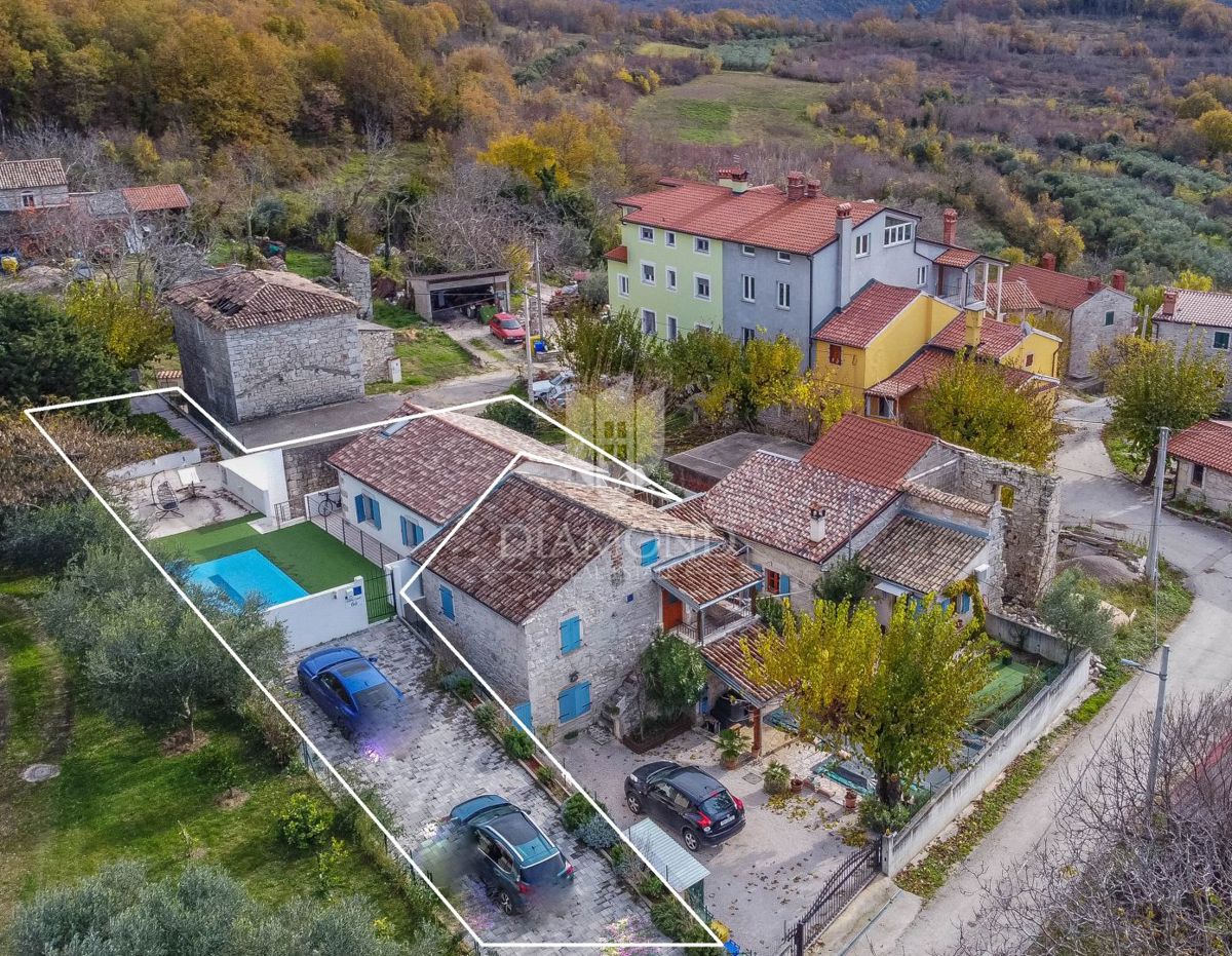 Buje, očarljiva hiša z bazenom v bližini Grožnjana!