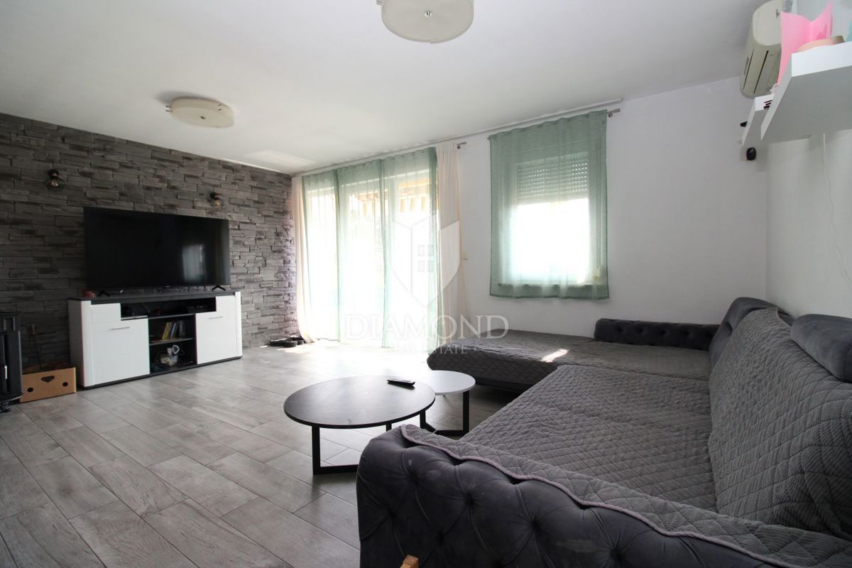 Apartmaj Tometići, Kastav, 103m2