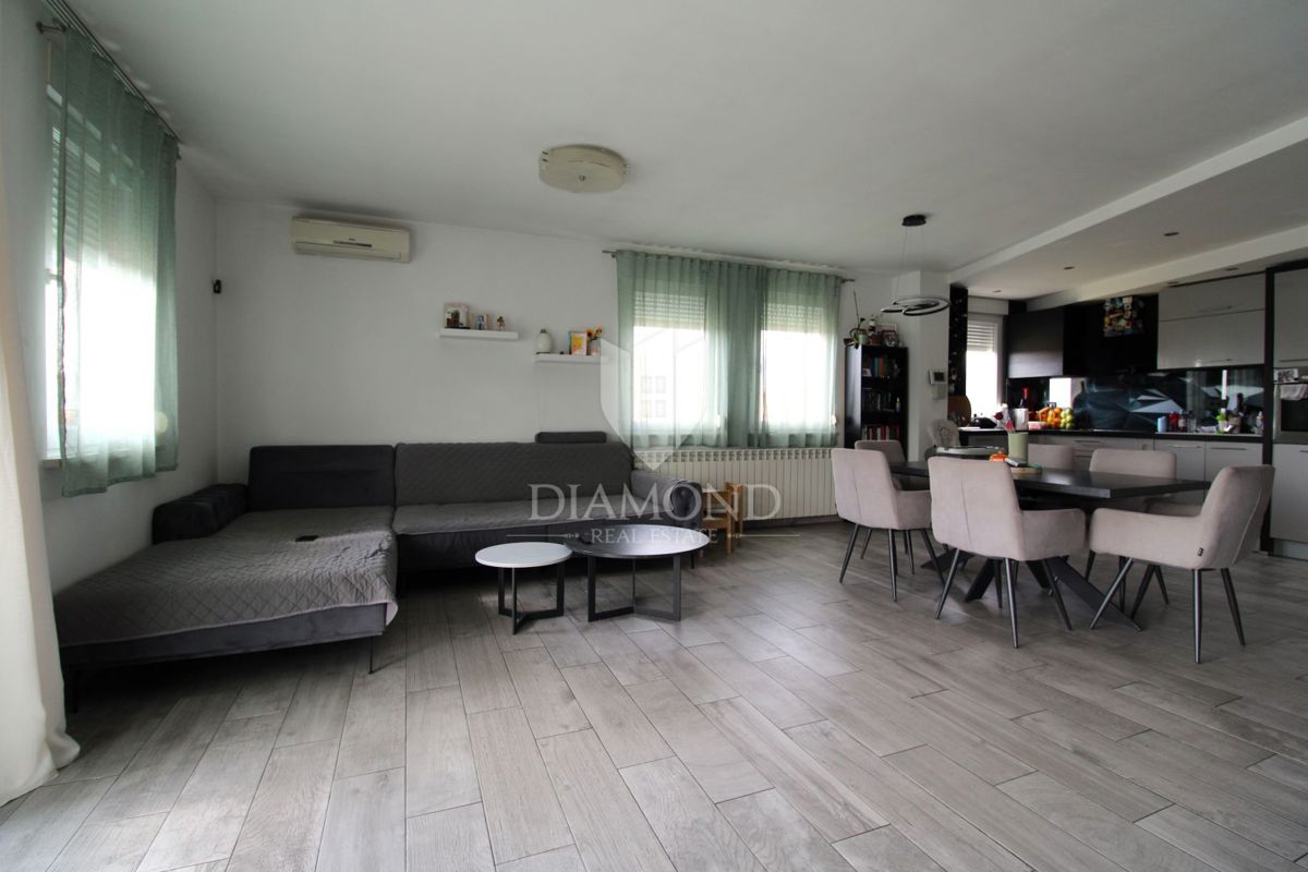 Apartmaj Tometići, Kastav, 103m2