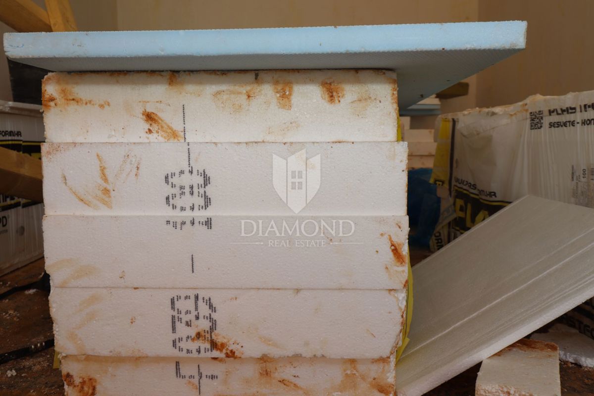 Ekskluzivno! Poreč – sodobna novogradnja na privlačni lokaciji