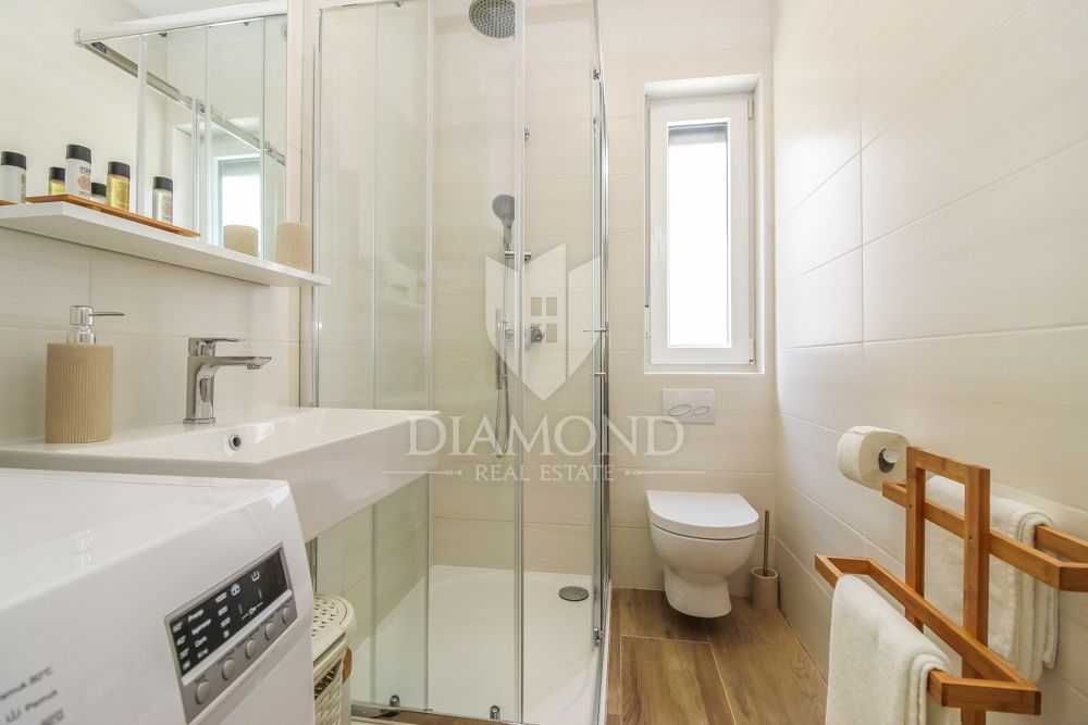 Pula, moderni apartmaji z velikimi terasami