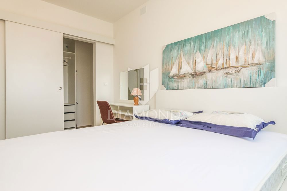 Pula, moderni apartmaji z velikimi terasami