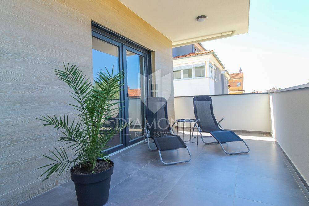 Pula, moderni apartmaji z velikimi terasami