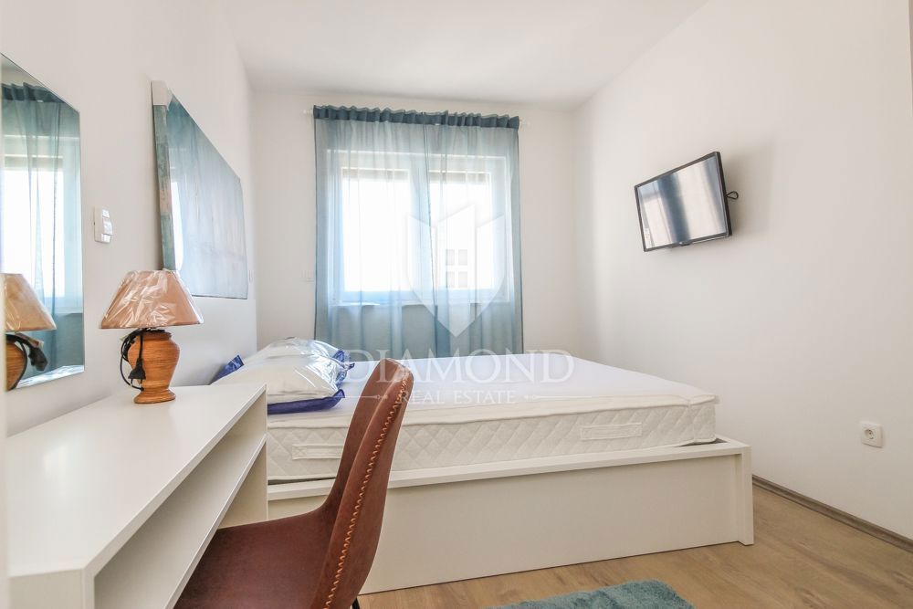 Pula, moderni apartmaji z velikimi terasami