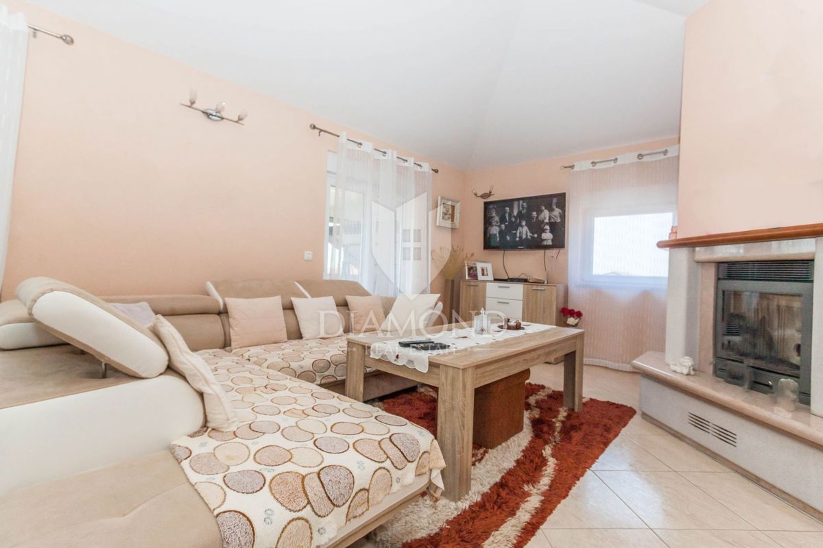 Novigrad, Apartma s čudovitim pogledom na morje!