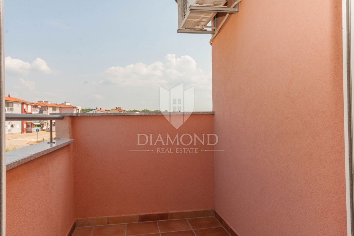 Novigrad, Apartma s čudovitim pogledom na morje!