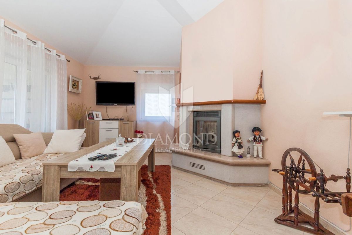 Novigrad, Apartma s čudovitim pogledom na morje!
