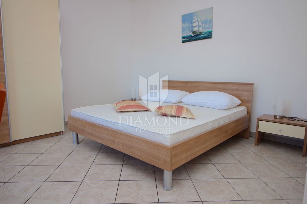 Rabac, dva apartmaja na ekskluzivni lokaciji ob morju