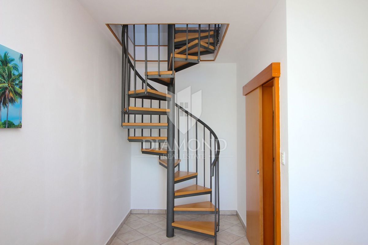 Rabac, dva apartmaja na ekskluzivni lokaciji ob morju