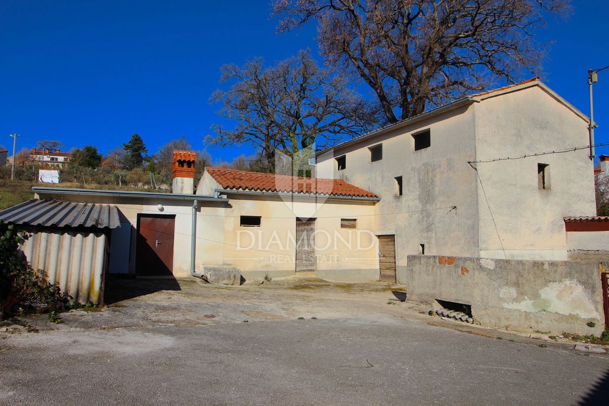 Katarina, okolica, hiša z lastnino v majhni, mirni vasici