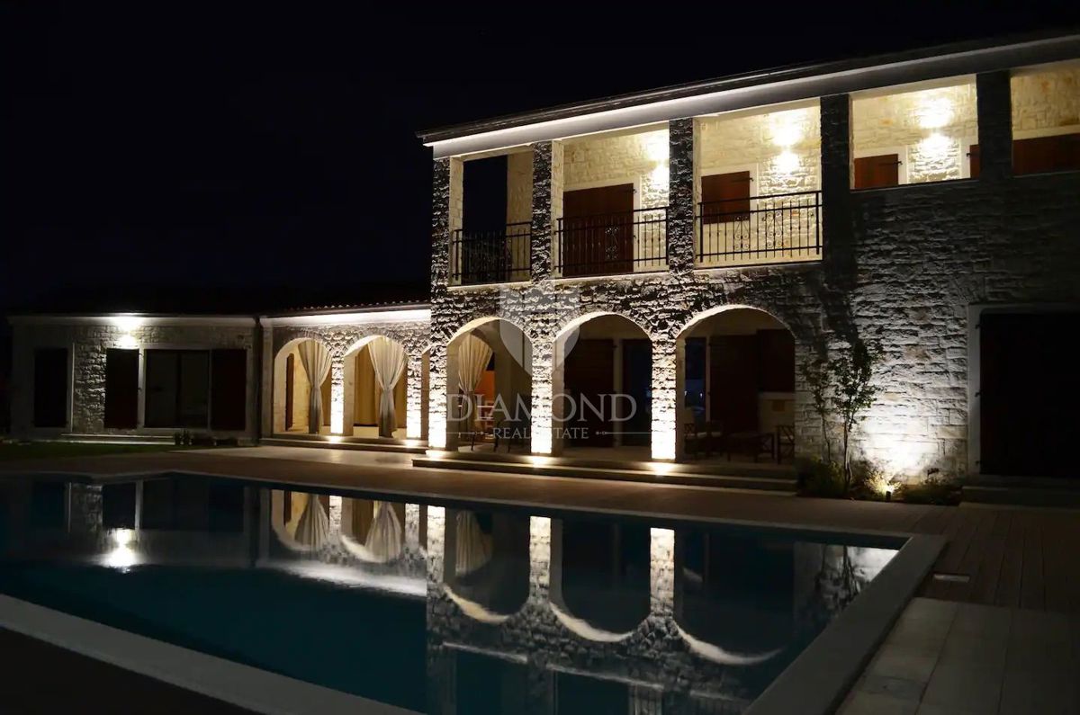Tinjan, osrednja Istra, Vila z bazenom na lepi lokaciji