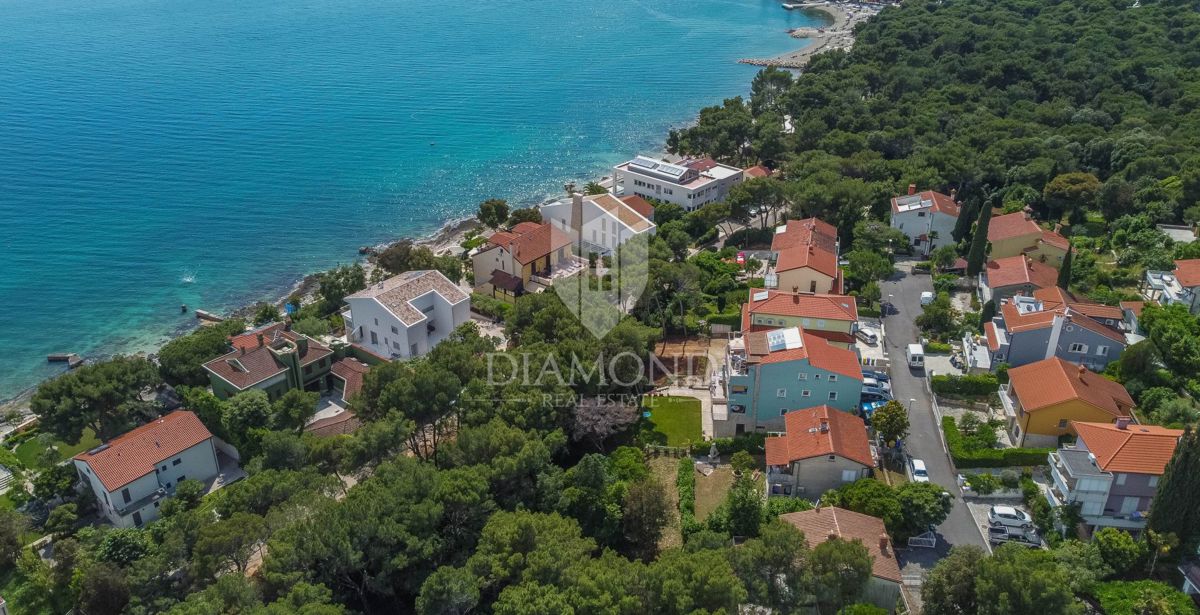 Rovinj, okolica, atraktivna vila na top lokaciji