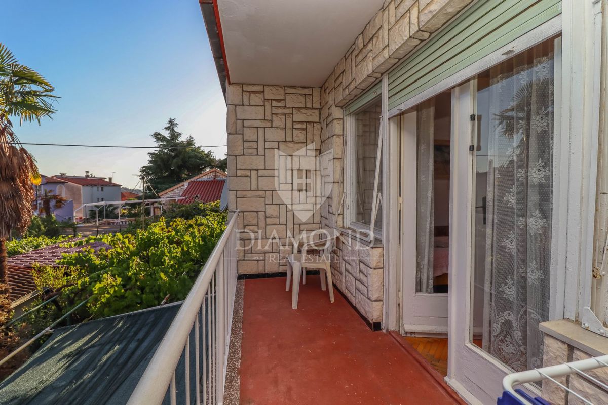 Rovinj, center, družinska hiša v mirni ulici