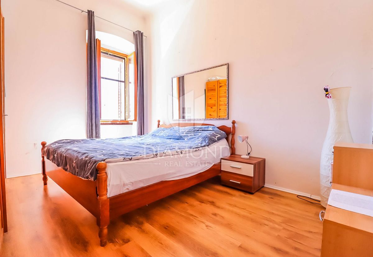 Apartmaj Centar, Pula, 100m2