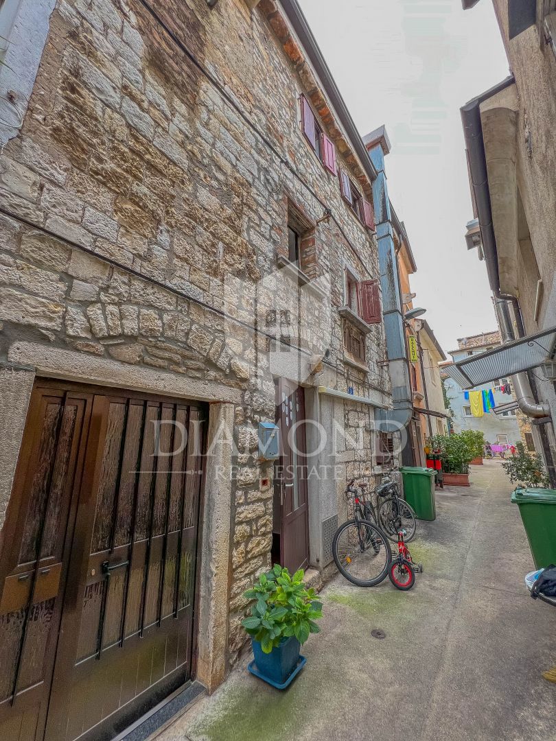 Umag, hiša v centru s pogledom na morje!