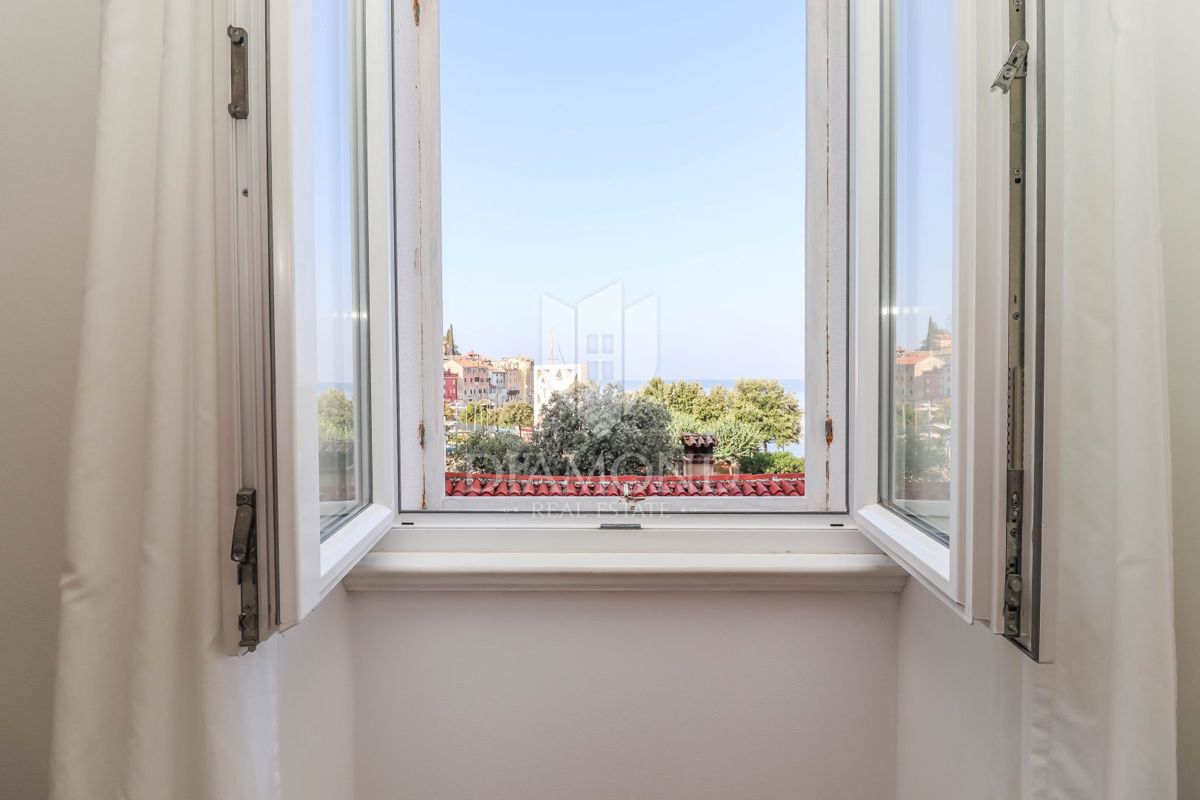 Rovinj, center, apartmajska hiša na odlični lokaciji