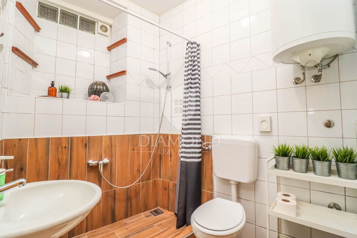 Rovinj, center, apartmajska hiša na odlični lokaciji