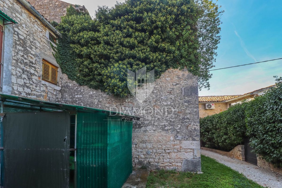 Poreč, okolica, istrska kamnita hiša za popolno prenovo!